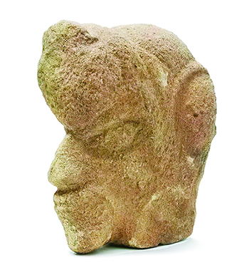 朝陽(yáng)紅山文化積石冢出土石雕像